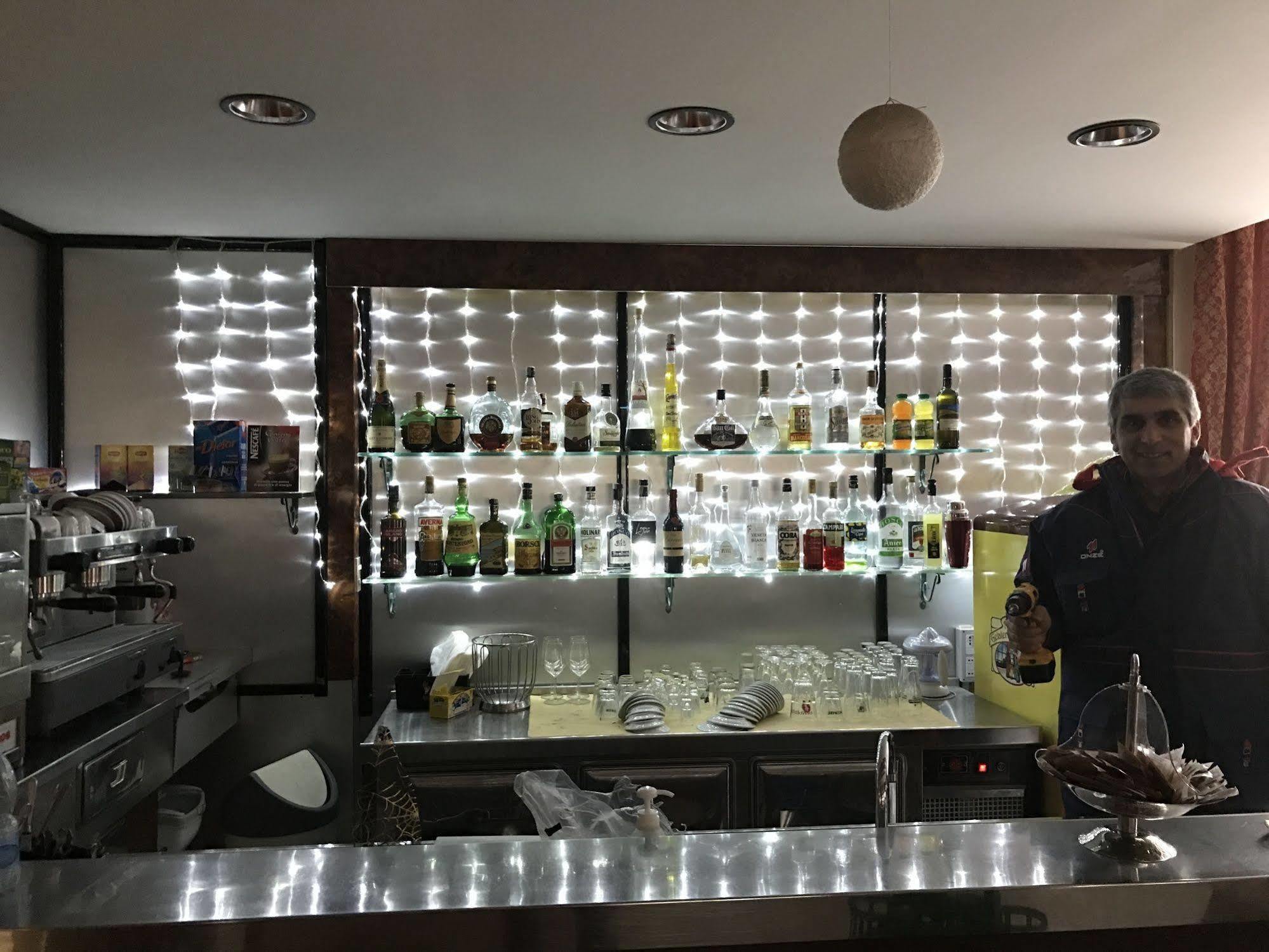 Hotel Tasso カミリアテッロ・シラーノ エクステリア 写真