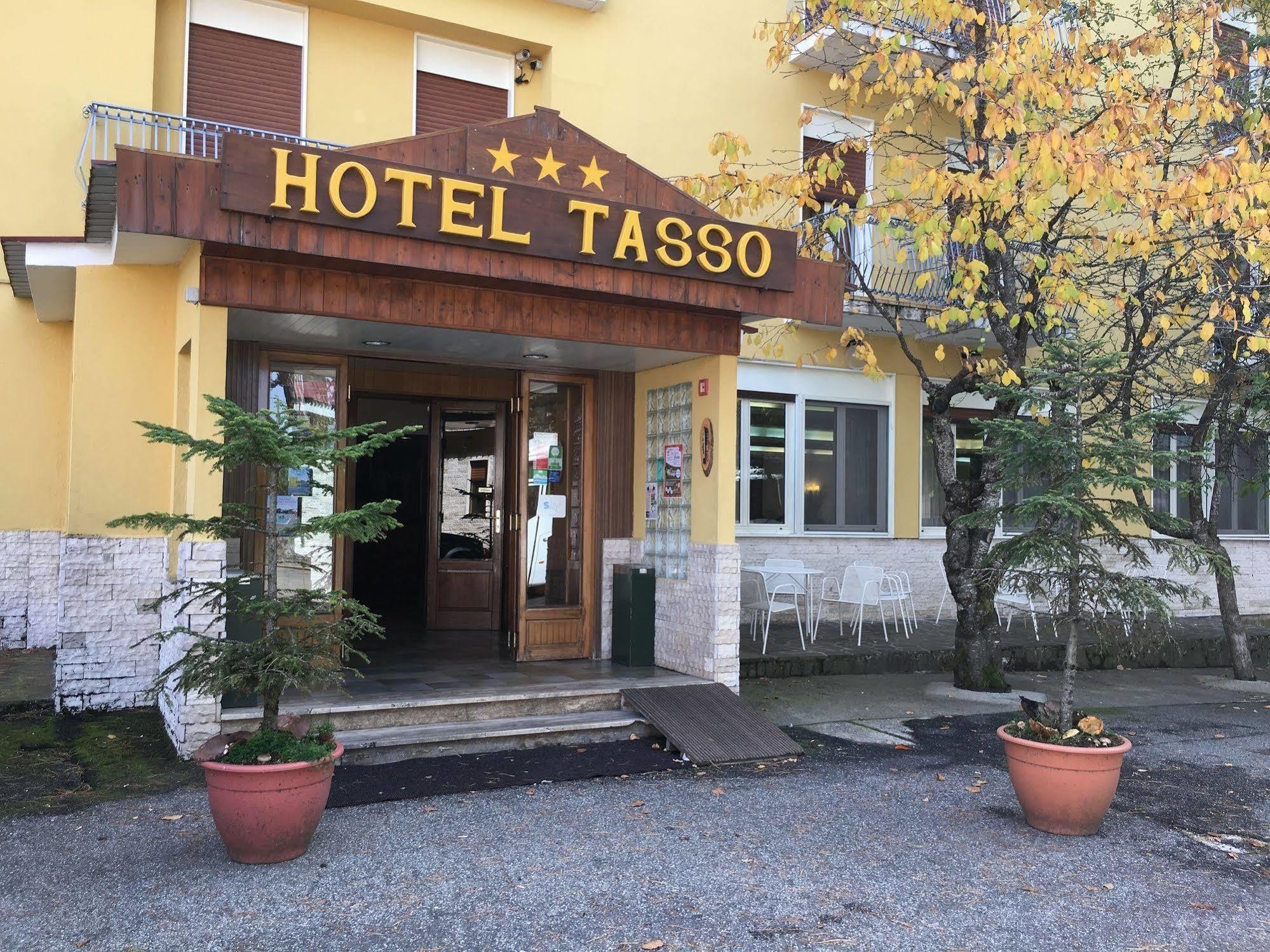 Hotel Tasso カミリアテッロ・シラーノ エクステリア 写真